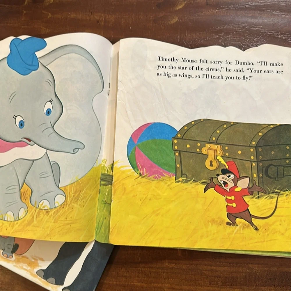Vintage Disney Dumbo Book Lot 1970s Golden Super Shape Wonderful World Reading